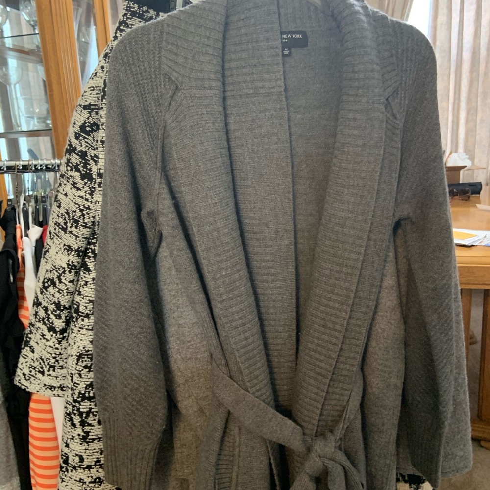 Sweater - Picture 2 of 2